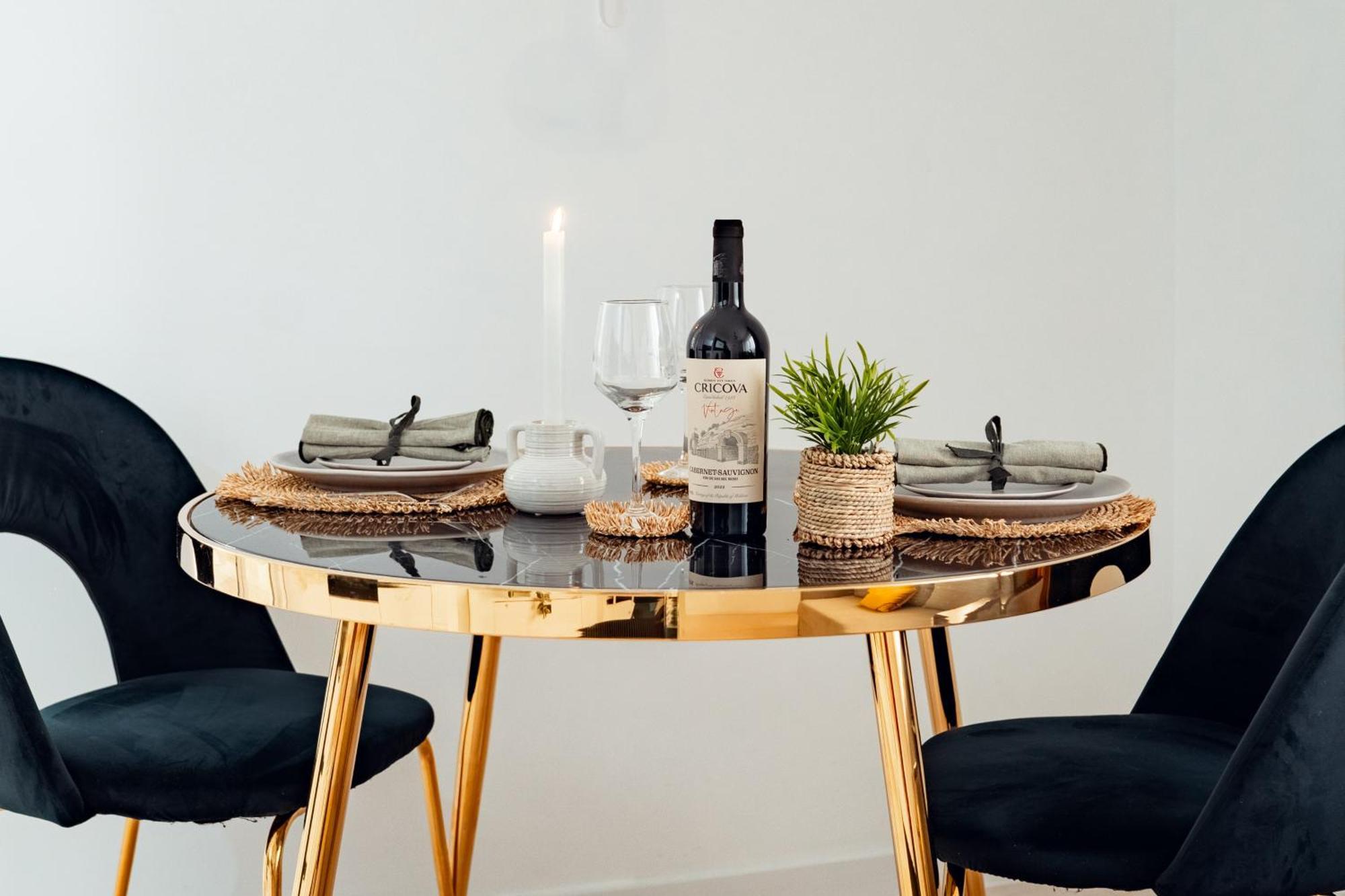Cozy Aparthotel - Ultracentral Luxury Apartments Jassy Zewnętrze zdjęcie